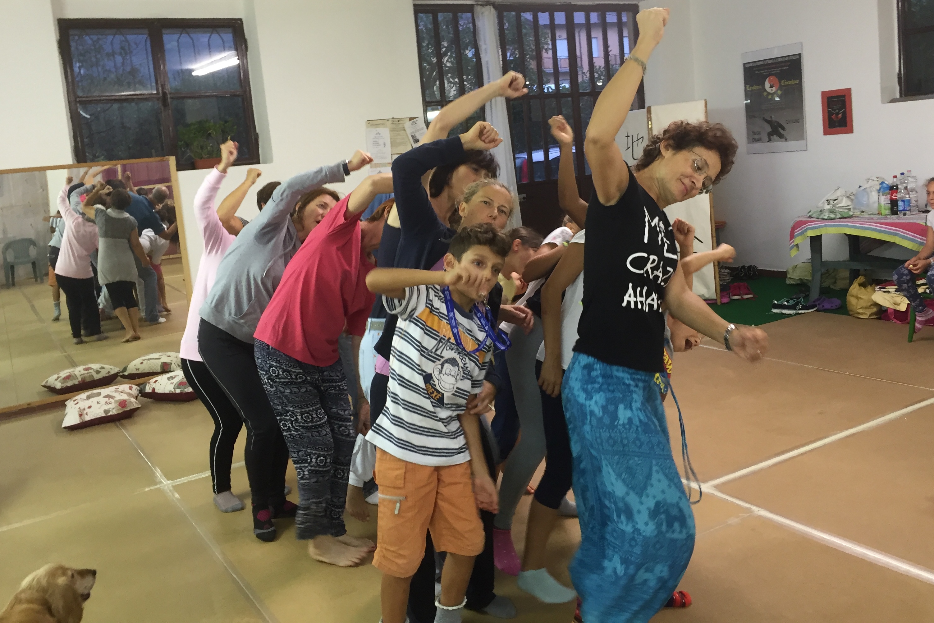 Yoga della Risata, Un'altra tecnica per ridere e far ridere